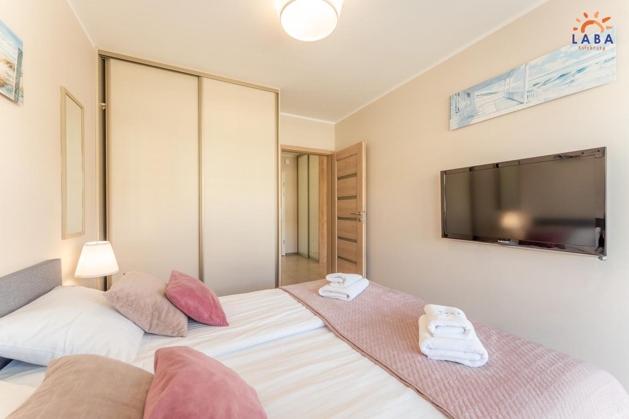 Apartamento Laba Kolobrzeg Blizej Morza Habitación foto